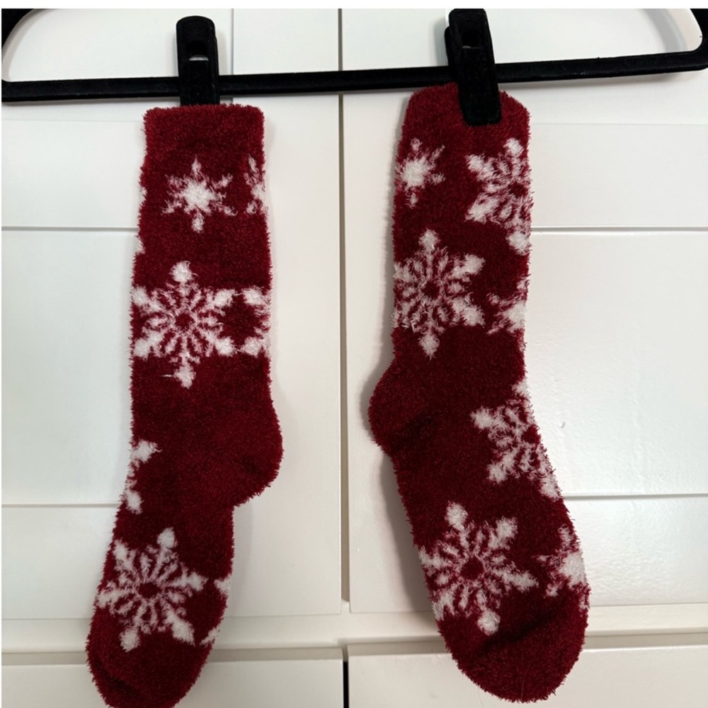 Cozy Red Snowflake Holiday Socks